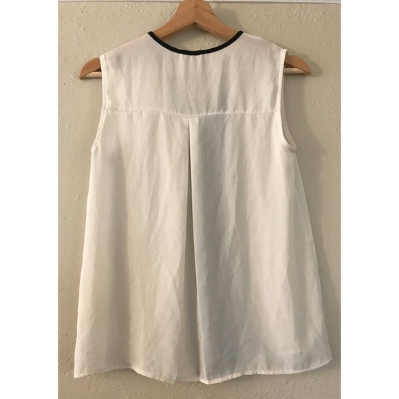 Everly Black White Bold Stripe Blouse Top Shirt - Picture 2 of 4